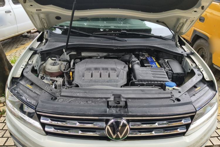 Used Volkswagen Tiguan L 2021 330TSI Automatic Two-Wheel Drive Smart Edition Engine Bay