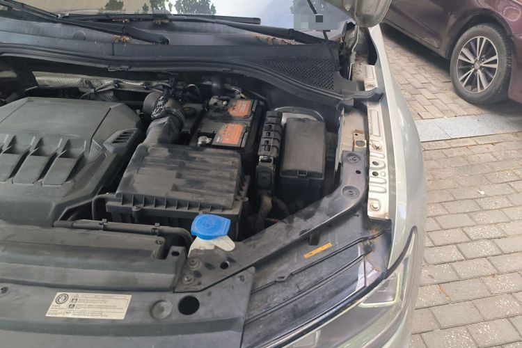 Used Volkswagen Tiguan L 2021 330TSI Automatic Two-Wheel Drive R-Line Enhanced Edition Engine Bay Left