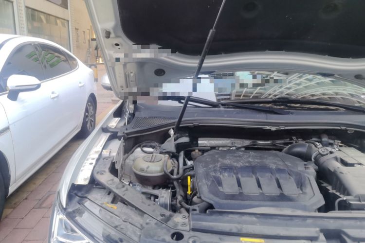 Used Volkswagen Tiguan L 2021 330TSI Automatic Two-Wheel Drive R-Line Enhanced Edition Engine Bay Right