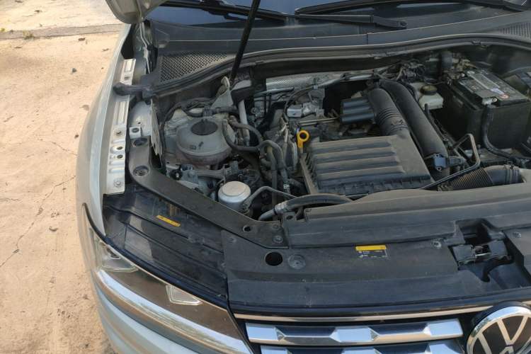 Used Volkswagen Tiguan L 2021 280TSI Automatic Two-Wheel Drive Smart Edition Engine Bay Right