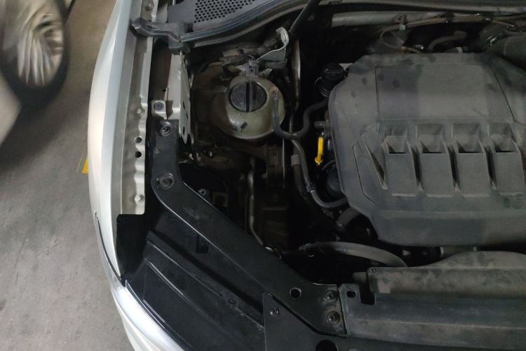 Used Volkswagen Tiguan L 2021 330TSI Automatic Two-Wheel Drive Smart Edition Engine Bay Right