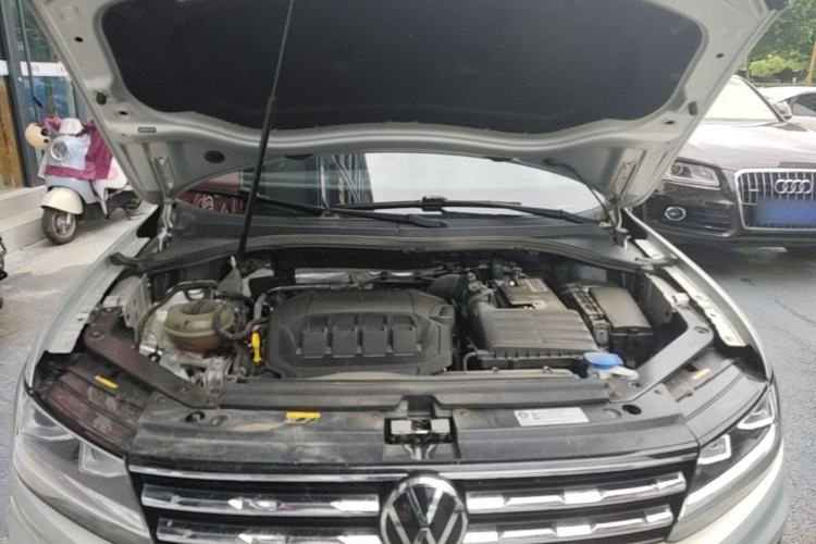 Used Volkswagen Tiguan L 2021 330TSI Automatic Two-Wheel Drive Smart Edition Engine Bay