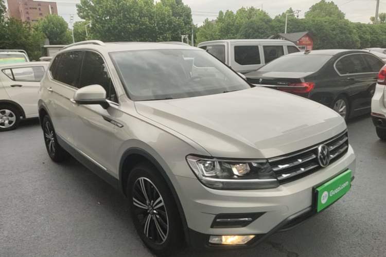 Used Volkswagen Tiguan L 2021 330TSI Automatic Two-Wheel Drive Smart Edition Exterior 1