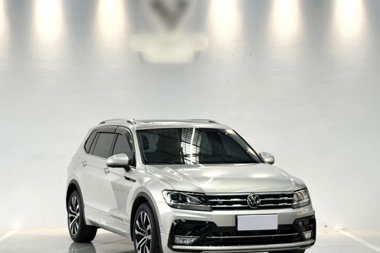 Used Volkswagen Tiguan L 2021 330TSI Automatic Two-Wheel Drive R-Line Enhanced Edition Exterior 2