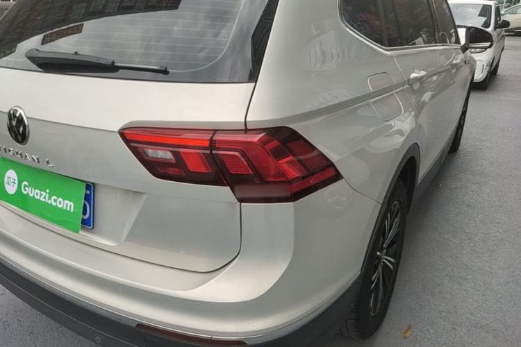 Used Volkswagen Tiguan L 2021 330TSI Automatic Two-Wheel Drive Smart Edition Exterior 3