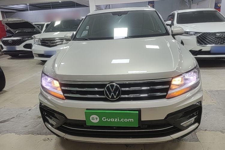 Used Volkswagen Tiguan L 2021 330TSI Automatic Two-Wheel Drive R-Line Enhanced Edition Front