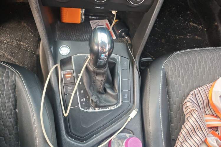 Used Volkswagen Tiguan L 2021 280TSI Automatic Two-Wheel Drive Smart Edition Gear Lever