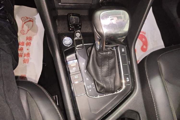 Used Volkswagen Tiguan L 2021 330TSI Automatic Two-Wheel Drive Smart Edition Gear Lever