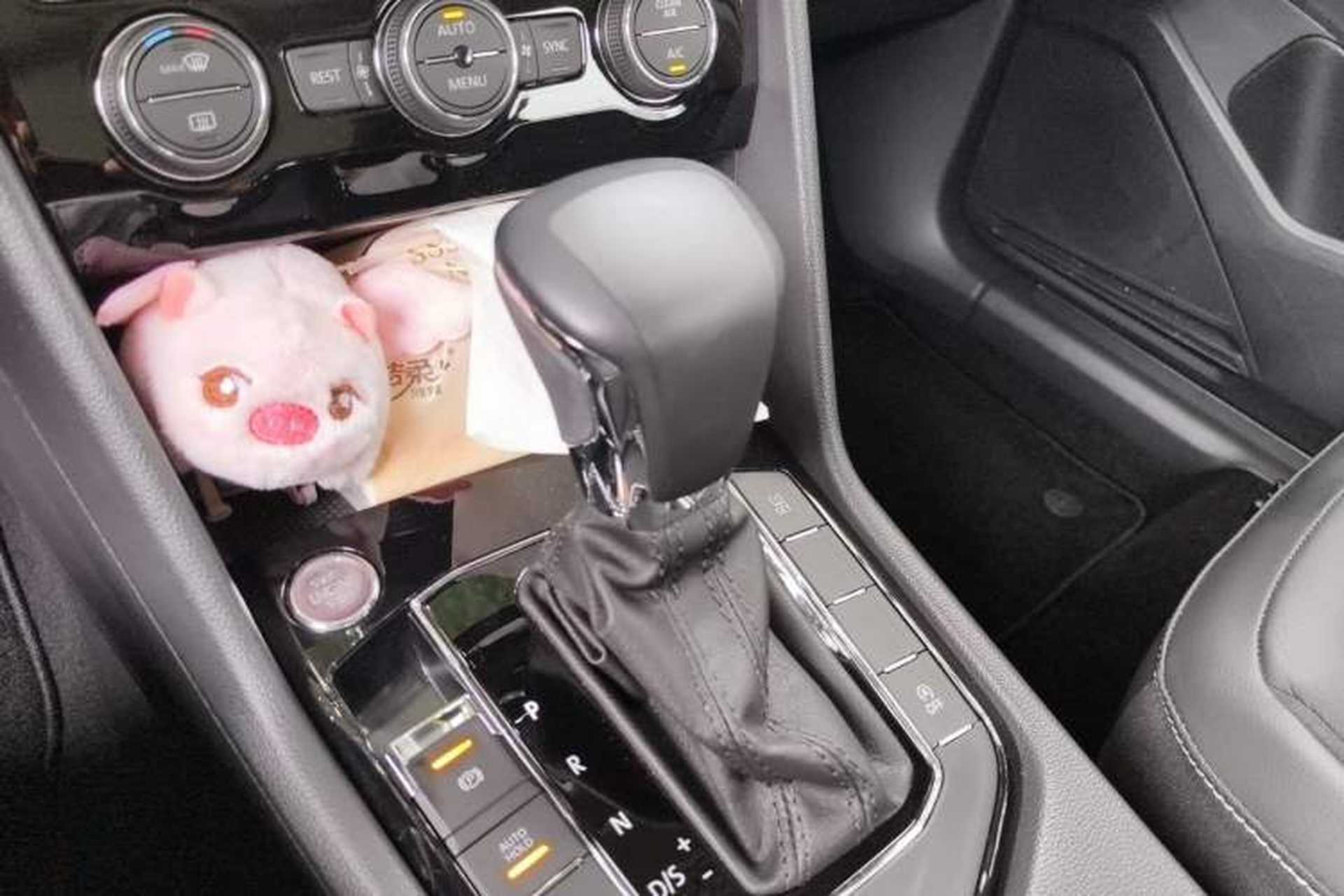 Used Volkswagen Tiguan L 2021 330TSI Automatic Two-Wheel Drive Smart Edition Gear Lever