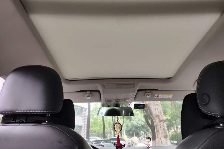 Used Volkswagen Tiguan L 2021 330TSI Automatic Two-Wheel Drive R-Line Flagship Edition Headliner