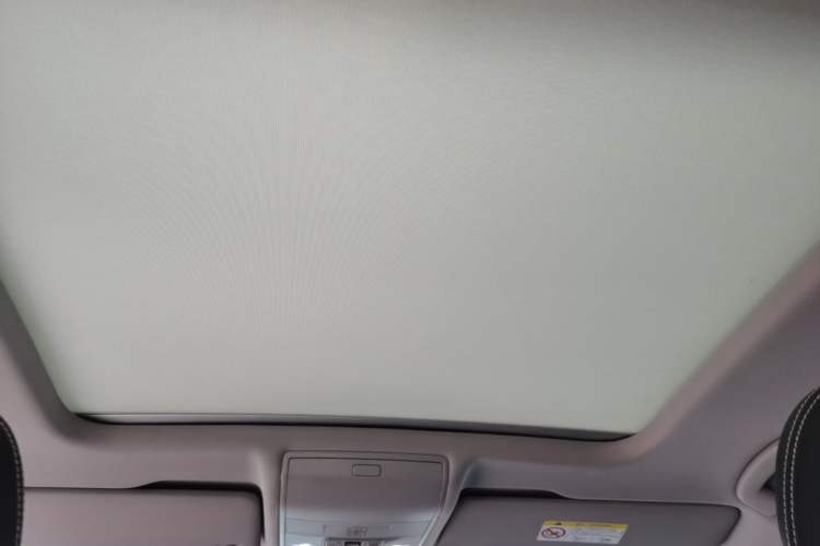 Used Volkswagen Tiguan L 2021 330TSI Automatic Two-Wheel Drive Smart Edition Headliner