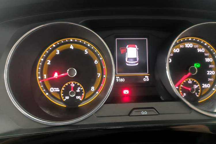 Used Volkswagen Tiguan L 2021 330TSI Automatic Two-Wheel Drive Smart Edition Instrument Cluster