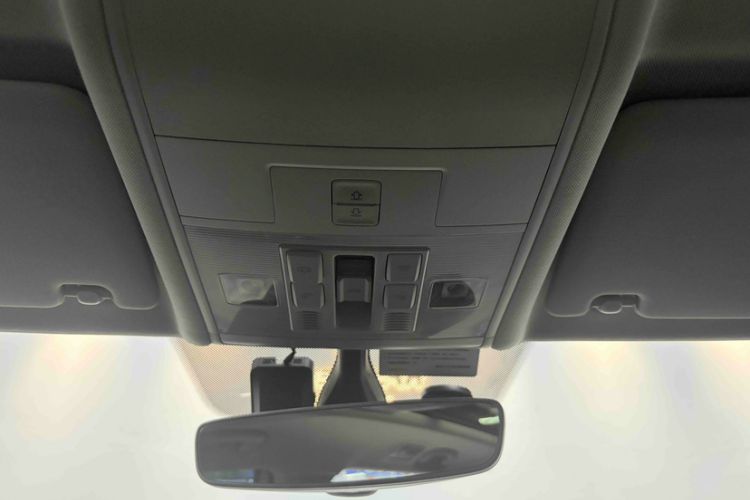 Used Volkswagen Tiguan L 2021 330TSI Automatic Two-Wheel Drive R-Line Enhanced Edition Interior 8