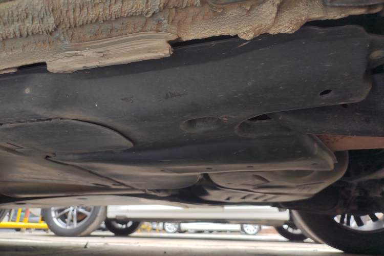 Used Volkswagen Tiguan L 2021 330TSI Automatic Two-Wheel Drive Smart Edition Left Side Sill