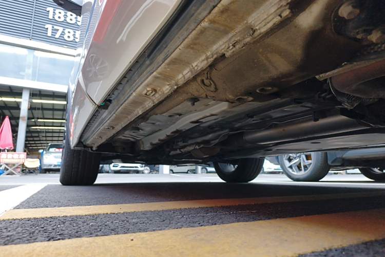 Used Volkswagen Tiguan L 2021 330TSI Automatic Two-Wheel Drive R-Line Enhanced Edition Left Side Sill