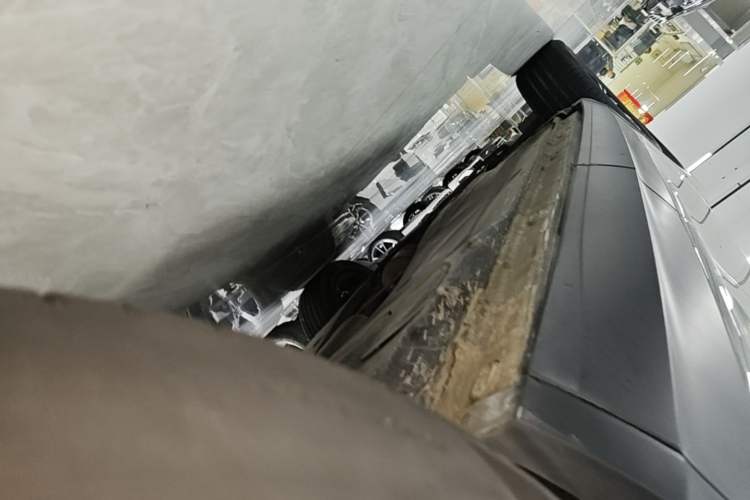 Used Volkswagen Tiguan L 2021 330TSI Automatic Two-Wheel Drive Smart Edition Left Side Sill