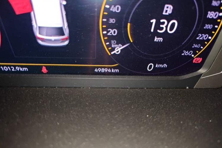Used Volkswagen Tiguan L 2021 330TSI Automatic Two-Wheel Drive Smart Edition Odometer Close Up