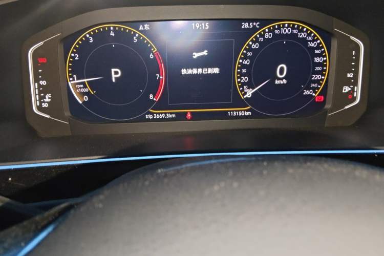Used Volkswagen Tiguan L 2021 330TSI Automatic Two-Wheel Drive Smart Edition Odometer Close Up