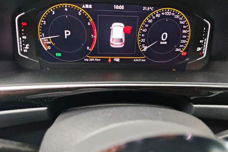Used Volkswagen Tiguan L 2021 330TSI Automatic Two-Wheel Drive R-Line Flagship Edition Odometer Close Up