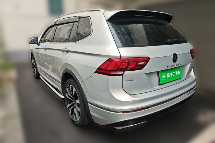 Used Volkswagen Tiguan L 2021 330TSI Automatic Two-Wheel Drive R-Line Flagship Edition Rear Left 45 Deg