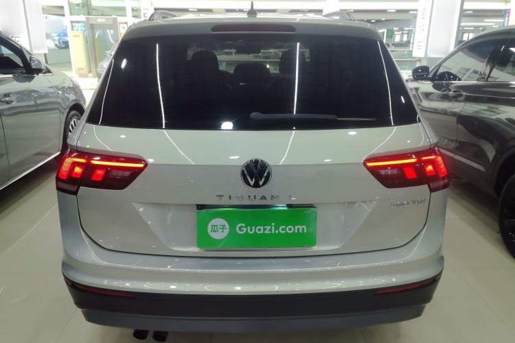 Used Volkswagen Tiguan L 2021 280TSI Automatic Two-Wheel Drive Comfort Edition – Low-Trim Version Rear