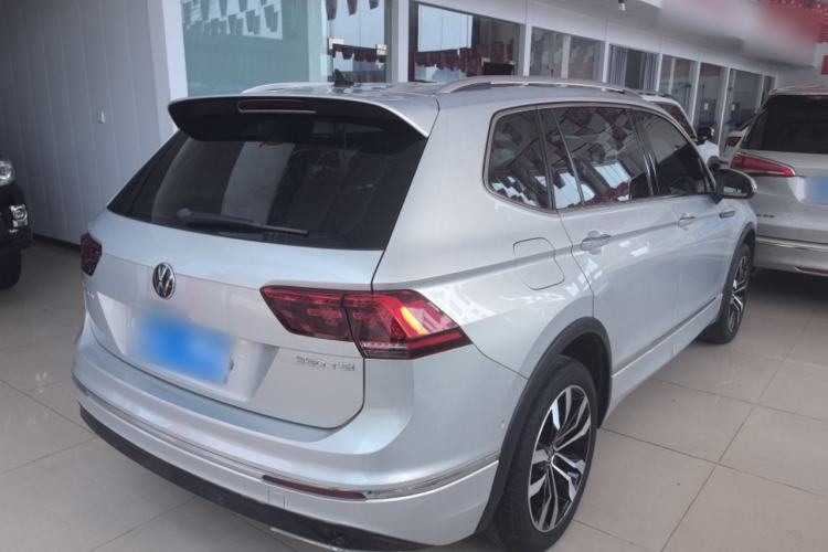 Used Volkswagen Tiguan L 2021 330TSI Automatic Two-Wheel Drive R-Line Flagship Edition Rear Right 45 Deg