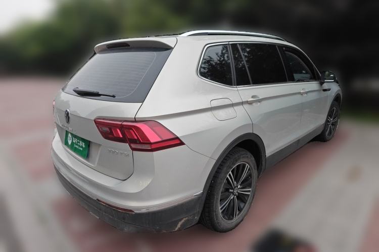 Used Volkswagen Tiguan L 2021 330TSI Automatic Two-Wheel Drive Smart Edition Rear Right 45 Deg