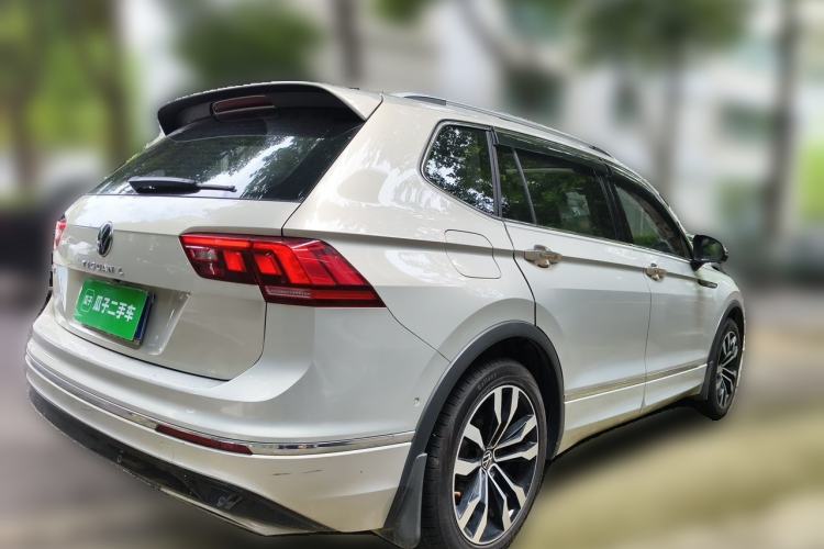 Used Volkswagen Tiguan L 2021 330TSI Automatic Two-Wheel Drive R-Line Flagship Edition Rear Right 45 Deg