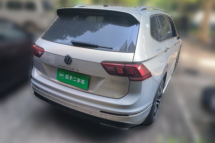 Used Volkswagen Tiguan L 2021 330TSI Automatic Two-Wheel Drive R-Line Enhanced Edition Rear Right 45 Deg