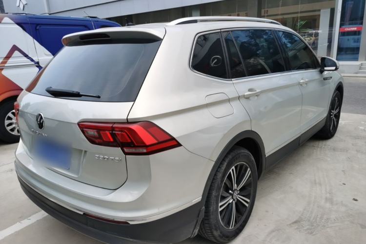 Used Volkswagen Tiguan L 2021 330TSI Automatic Two-Wheel Drive Smart Edition Rear Right 45 Deg