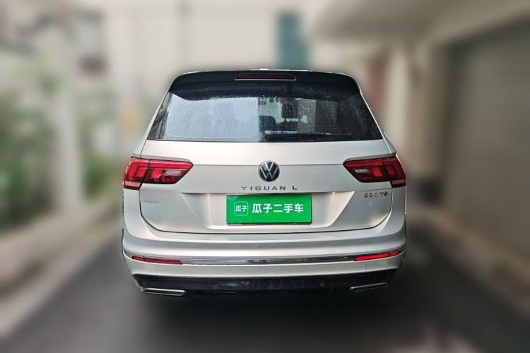 Used Volkswagen Tiguan L 2021 330TSI Automatic Two-Wheel Drive R-Line Flagship Edition Rear