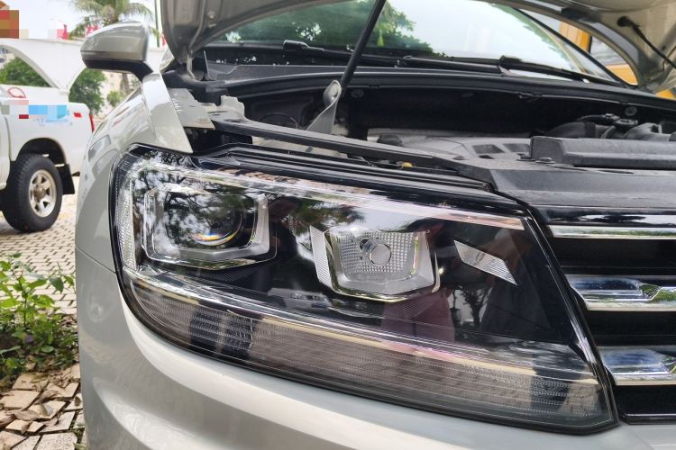 Used Volkswagen Tiguan L 2021 330TSI Automatic Two-Wheel Drive Smart Edition Right Front Headlight