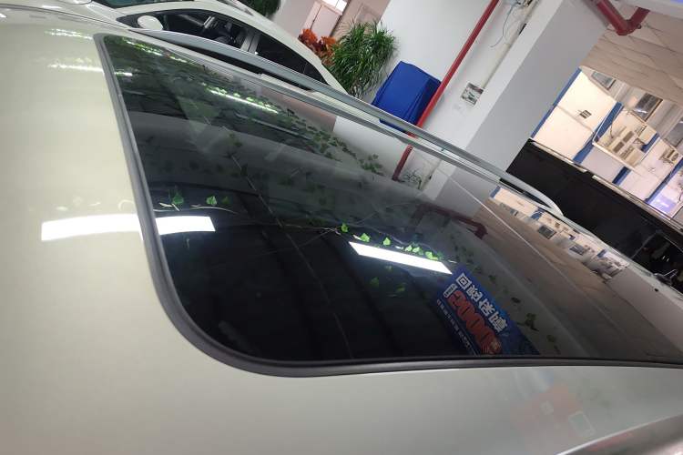 Used Volkswagen Tiguan L 2021 330TSI Automatic Two-Wheel Drive R-Line Flagship Edition Roof