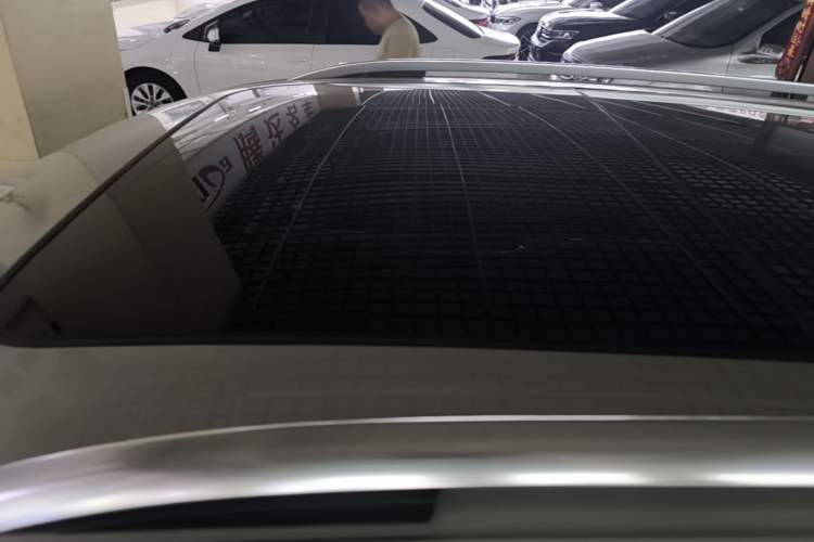 Used Volkswagen Tiguan L 2021 330TSI Automatic Two-Wheel Drive R-Line Enhanced Edition Roof