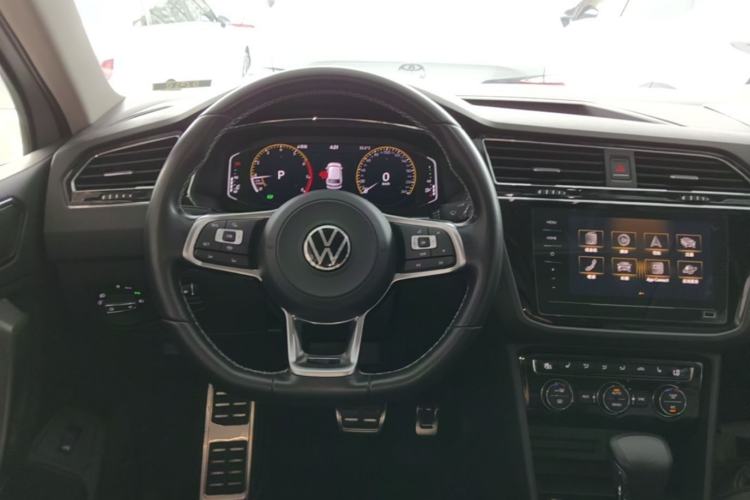 Used Volkswagen Tiguan L 2021 330TSI Automatic Two-Wheel Drive R-Line Enhanced Edition Steering Wheel