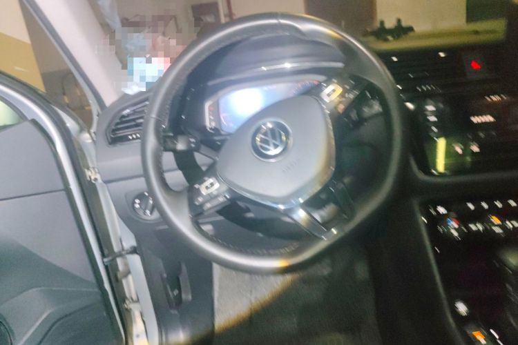 Used Volkswagen Tiguan L 2021 330TSI Automatic Two-Wheel Drive Smart Edition Steering Wheel