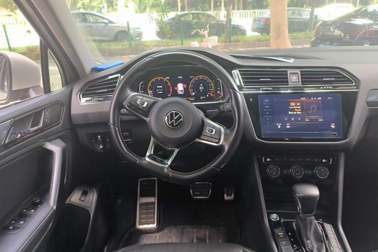 Used Volkswagen Tiguan L 2021 330TSI Automatic Two-Wheel Drive R-Line Enhanced Edition Steering Wheel