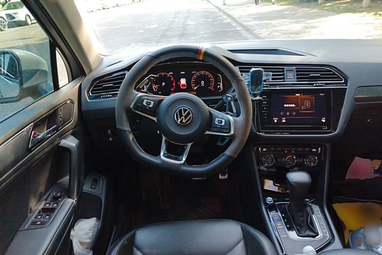 Used Volkswagen Tiguan L 2021 330TSI Automatic Two-Wheel Drive R-Line Enhanced Edition Steering Wheel