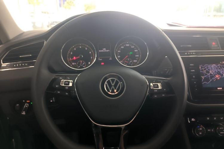 Used Volkswagen Tiguan L 2021 330TSI Automatic Two-Wheel Drive Smart Edition Steering Wheel