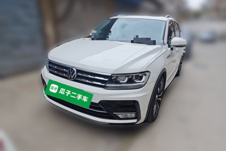 Used Volkswagen Tiguan L 2021 330TSI Automatic Two-Wheel Drive R-Line Enhanced Edition Guazi used car, China used car export, Used car for sale, Used  cars, Cheapest cars for sale