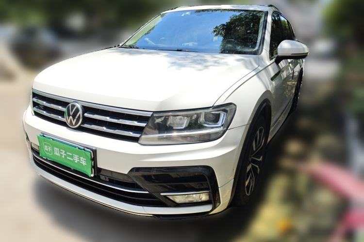 Used Volkswagen Tiguan L 2021 330TSI Automatic Two-Wheel Drive R-Line Enhanced Edition Guazi used car, China used car export, Used car for sale, Used  cars, Cheapest cars for sale
