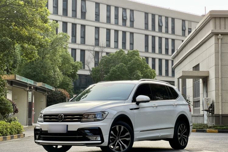 Used Volkswagen Tiguan L 2021 330TSI Automatic Two-Wheel Drive R-Line Enhanced Edition Guazi used car, China used car export, Used car for sale, Used  cars, Cheapest cars for sale