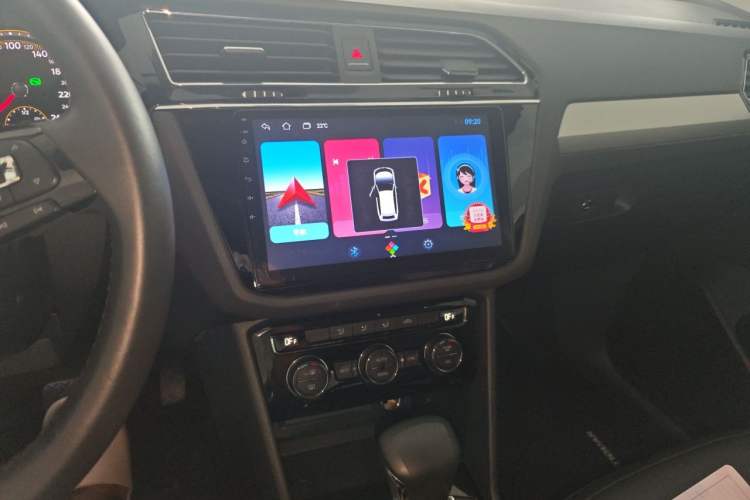 Used Volkswagen Tiguan L 2021 280TSI Automatic Two-Wheel Drive Smart Edition Audio And AC Panel
