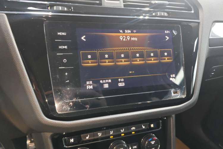 Used Volkswagen Tiguan L 2021 330TSI Automatic Two-Wheel Drive R-Line Enhanced Edition Audio And AC Panel