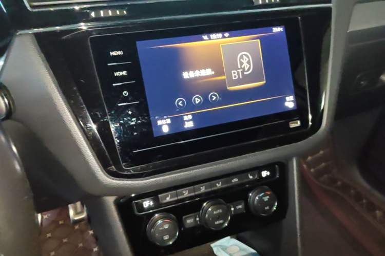 Used Volkswagen Tiguan L 2021 330TSI Automatic Two-Wheel Drive R-Line Enhanced Edition Audio And AC Panel