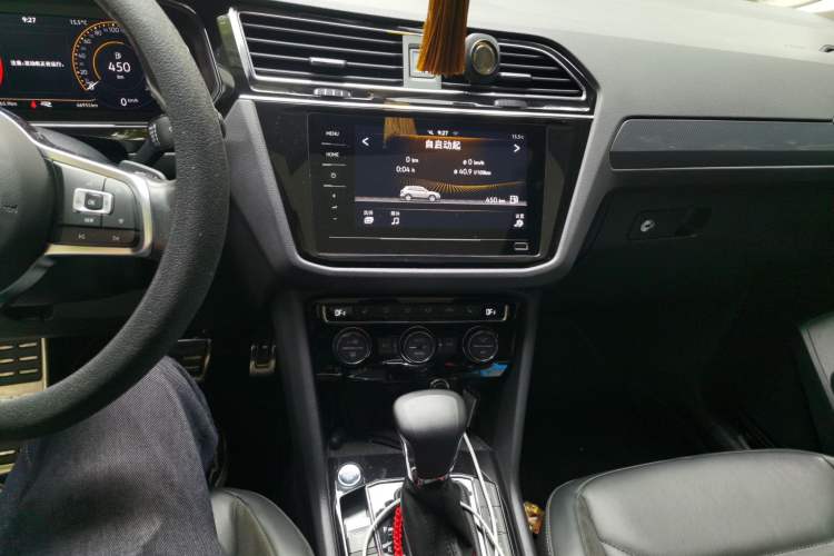 Used Volkswagen Tiguan L 2021 330TSI Automatic Two-Wheel Drive R-Line Enhanced Edition Audio And AC Panel