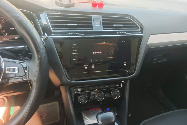 Used Volkswagen Tiguan L 2021 330TSI Automatic Two-Wheel Drive Smart Edition Audio And AC Panel