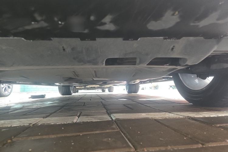 Used Volkswagen Tiguan L 2021 330TSI Automatic Two-Wheel Drive R-Line Flagship Edition Chassis Front
