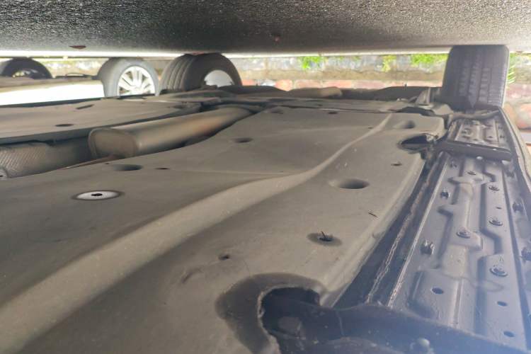 Used Volkswagen Tiguan L 2021 330TSI Automatic Two-Wheel Drive R-Line Enhanced Edition Chassis Front Right