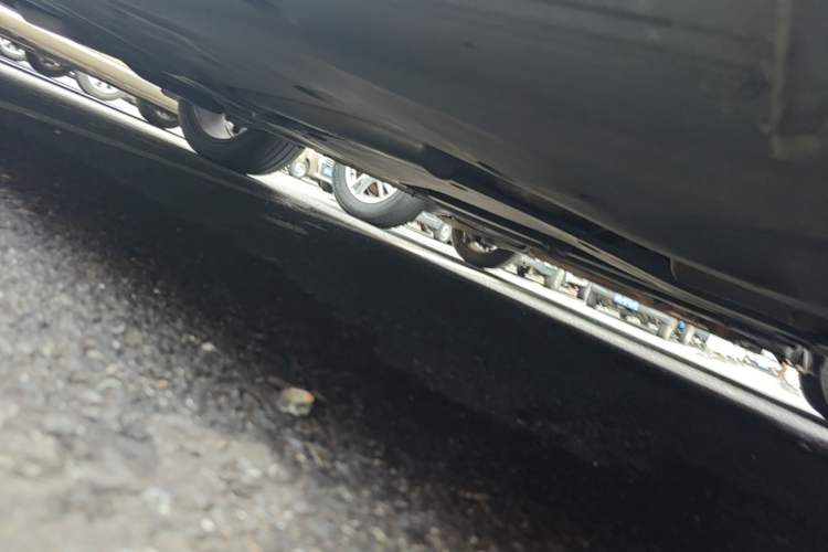 Used Volkswagen Tiguan L 2021 330TSI Automatic Two-Wheel Drive R-Line Enhanced Edition Chassis Front Right
